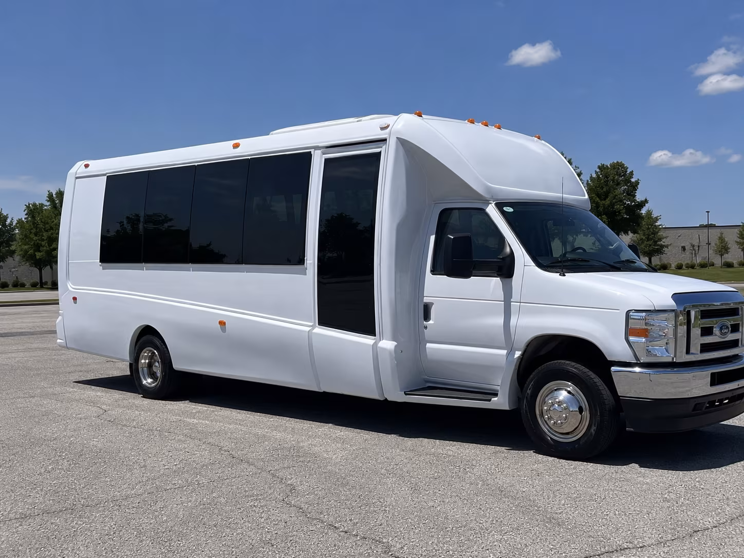 New Rochelle Homecoming & Prom Party Bus Rentals